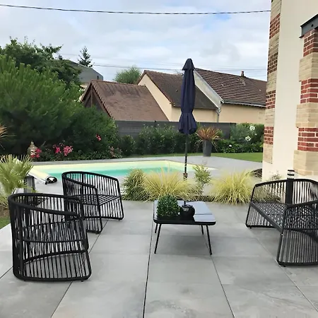 L'oasis De - Elegance & Piscine Coulaines