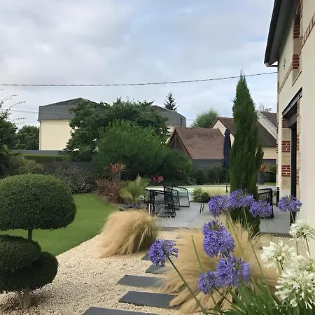 L'oasis De - Elegance & Piscine Coulaines