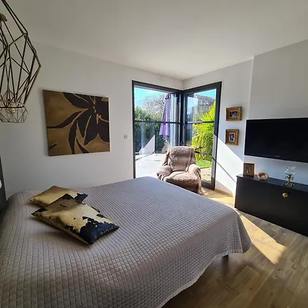 L'oasis De - Elegance & Piscine Ferienhaus