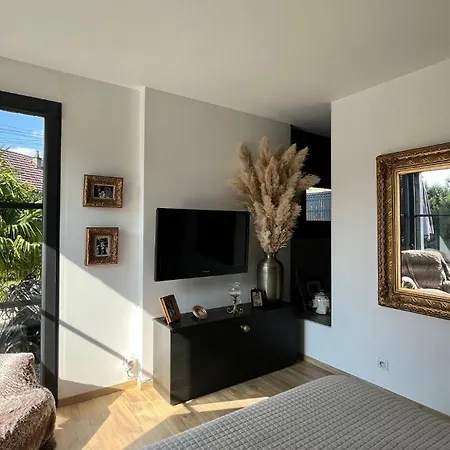 L'oasis De - Elegance & Piscine *