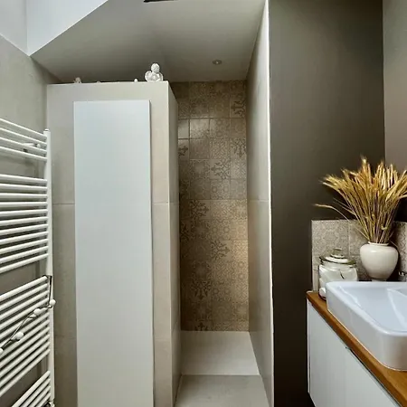 L'oasis De - Elegance & Piscine بيت للعطل