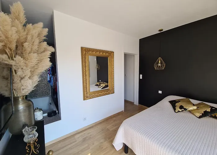 L'oasis De - élégance&piscine Сasa de vacaciones Coulaines