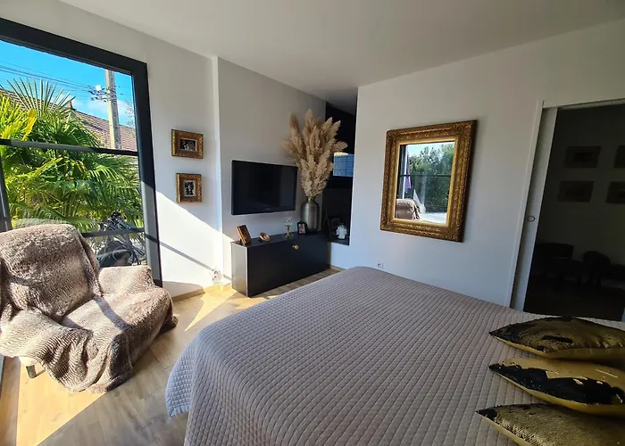 Сasa de vacaciones L'oasis De - élégance&piscine Coulaines