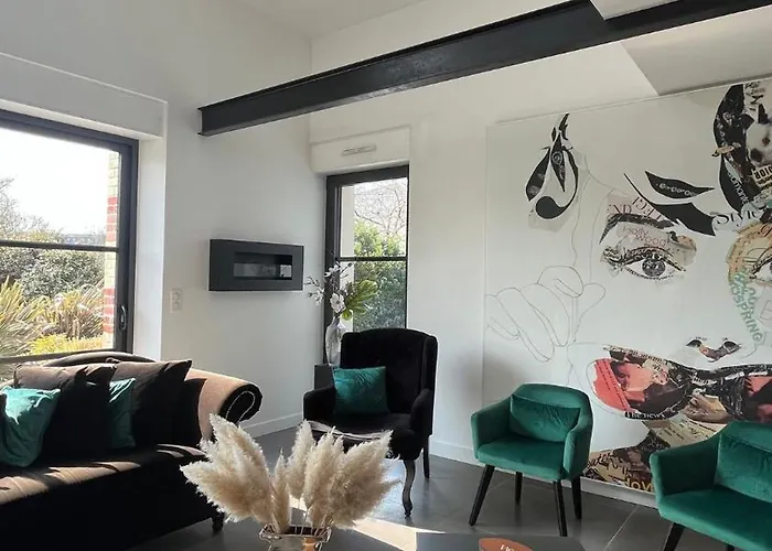 Сasa de vacaciones L'oasis De - élégance&piscine Coulaines